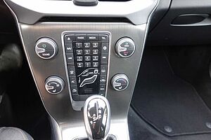 Volvo  Cross Country You! / Design Paket