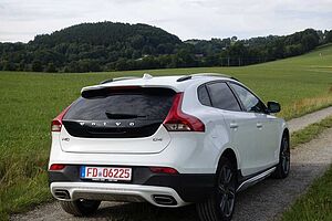 Volvo  Cross Country You! / Design Paket