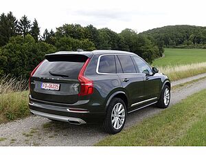 Volvo  D5 AWD Inscription Geartr.  / AHK / STHZ /