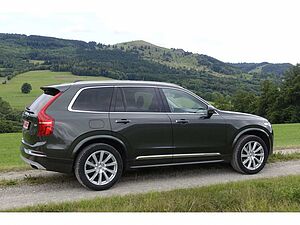 Volvo  D5 AWD Inscription Geartr.  / AHK / STHZ /