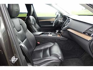 Volvo  D5 AWD Inscription Geartr.  / AHK / STHZ /