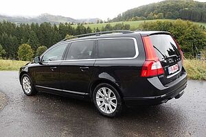 Volvo  D5 Momentum