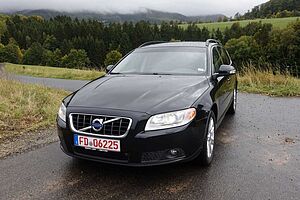 Volvo  D5 Momentum