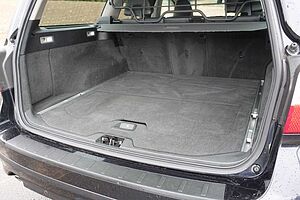 Volvo  D5 Momentum