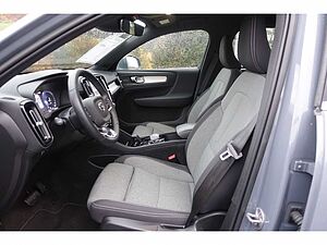 Volvo  T4 Plus Bright Recharge Plug-In Hybrid 2WD