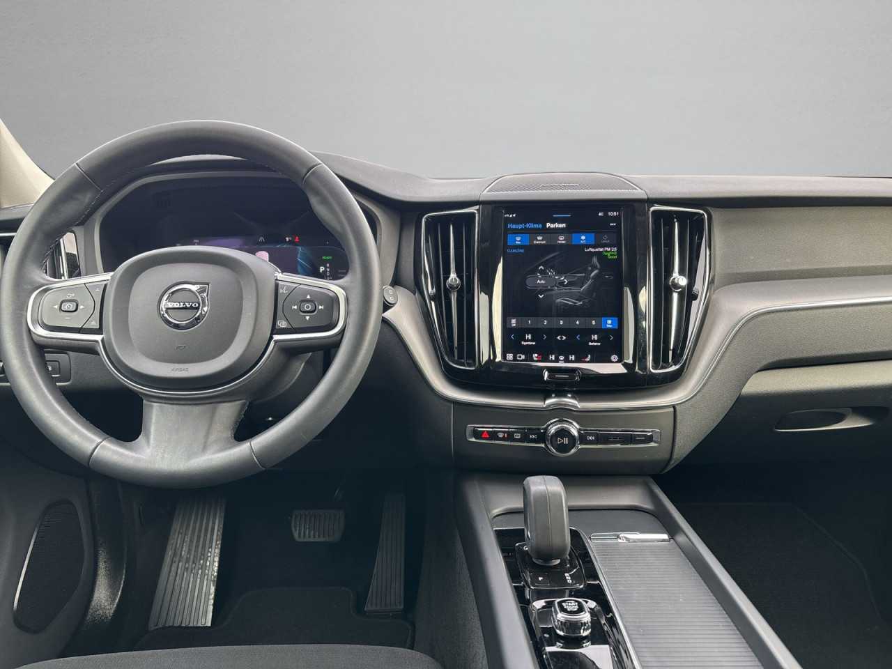 Volvo  XC60 Bluetooth Navi LED Klima Einparkhilfe el. Fenster