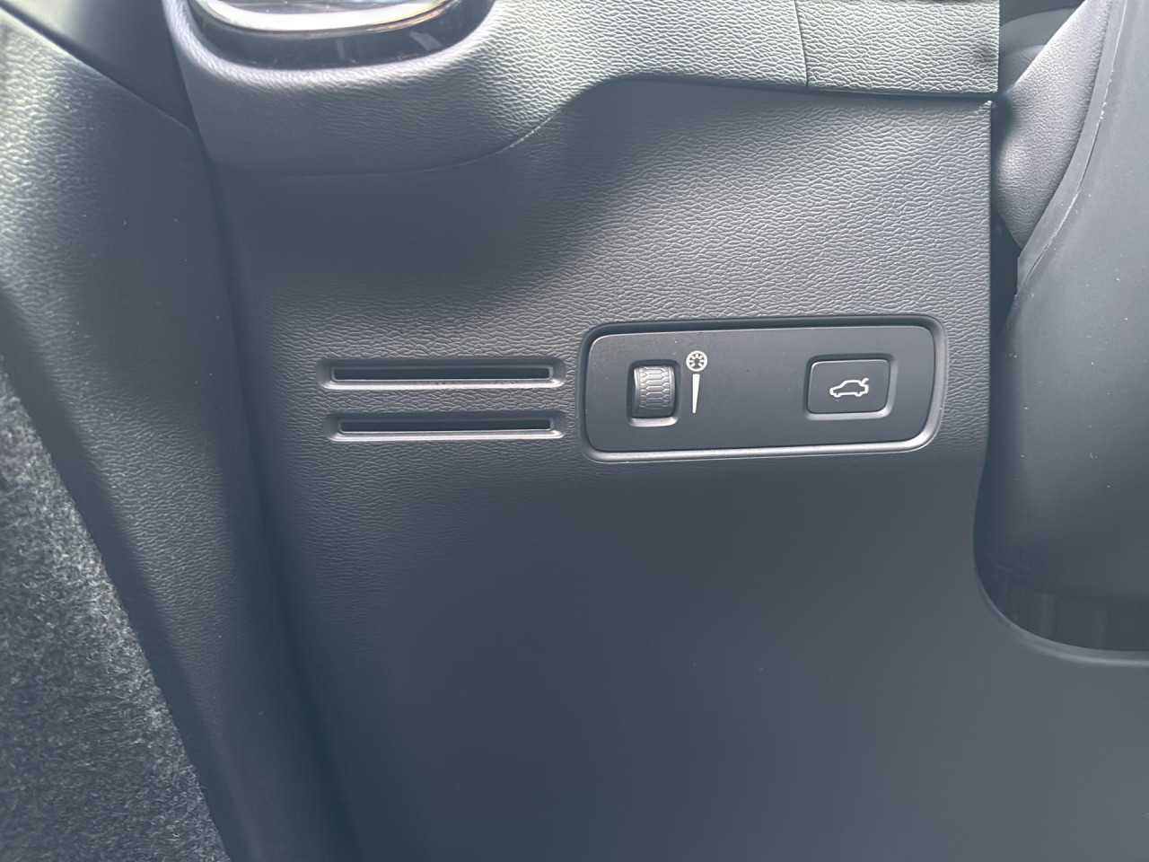 Volvo  XC40 el. Fenster