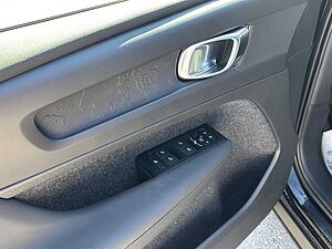 Volvo  XC40 Bluetooth Klima Einparkhilfe el. Fenster