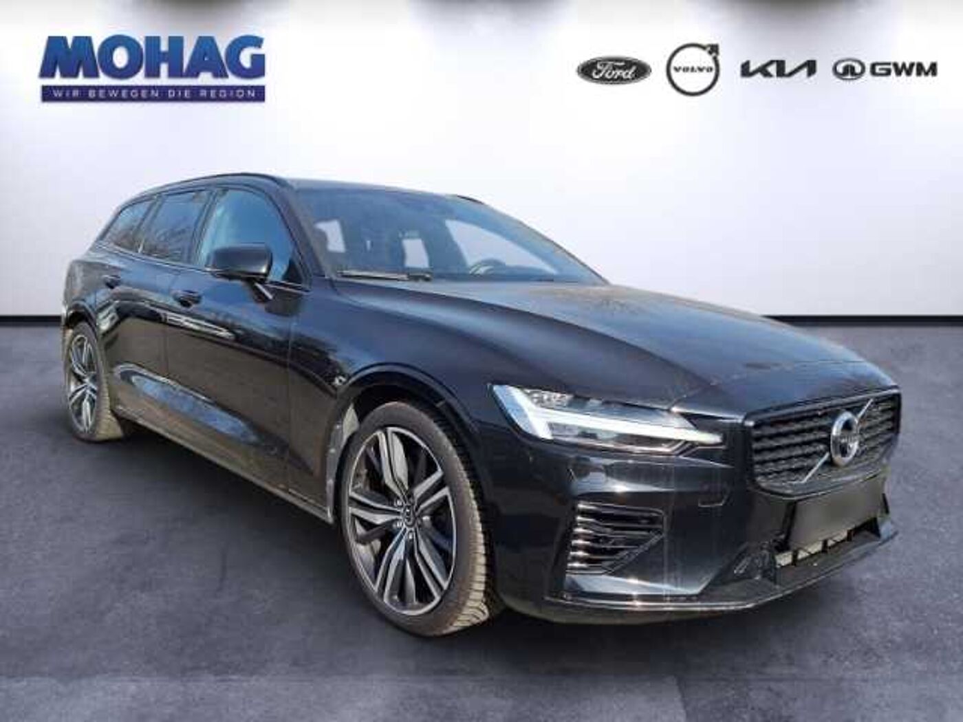 Volvo  Kombi R Design Recharge Plug-In Hybrid AWD T6 Twin Engine EU6d Allrad StandHZG N