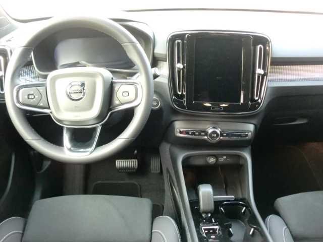 Volvo  2WD B3 EU6d Plus Dark digitales Cockpit Memory Sitze Soundsystem HarmanKardon LE