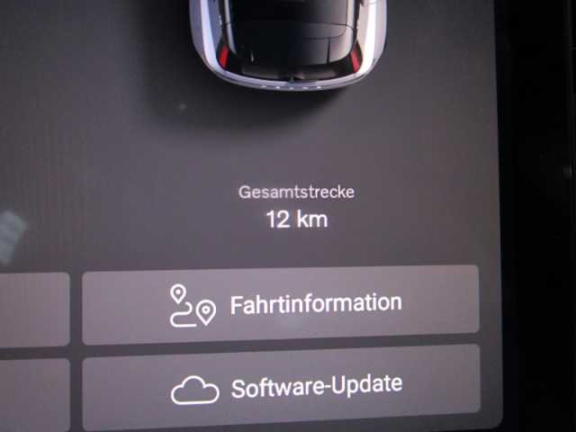 Volvo  AWD Performance Pure Electric Twin Ultra Allrad StandHZG Panorama digitales Cock