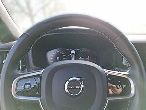 Volvo  Kombi R Design Recharge Plug-In Hybrid AWD T6 Twin Engine EU6d Allrad StandHZG N