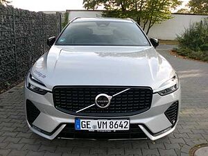 Volvo  2WD B4 Diesel EU6d Plus Dark StandHZG Leder digitales Cockpit Memory Sitze Sound