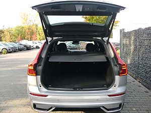 Volvo  2WD B4 Diesel EU6d Plus Dark StandHZG Leder digitales Cockpit Memory Sitze Sound