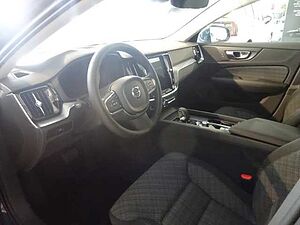 Volvo  Core B3 - ACC - Kamera - LED - SOFORT VERFÜGBAR