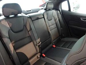Volvo  Recharge Ultimate Dark T8 AWD - B&W,360°