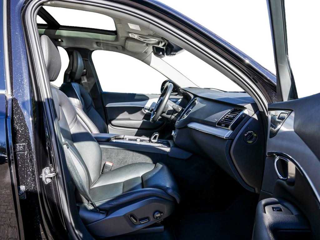 Volvo  T8 Recharge Inscription Expression AWD Pano HUD Luft 360°