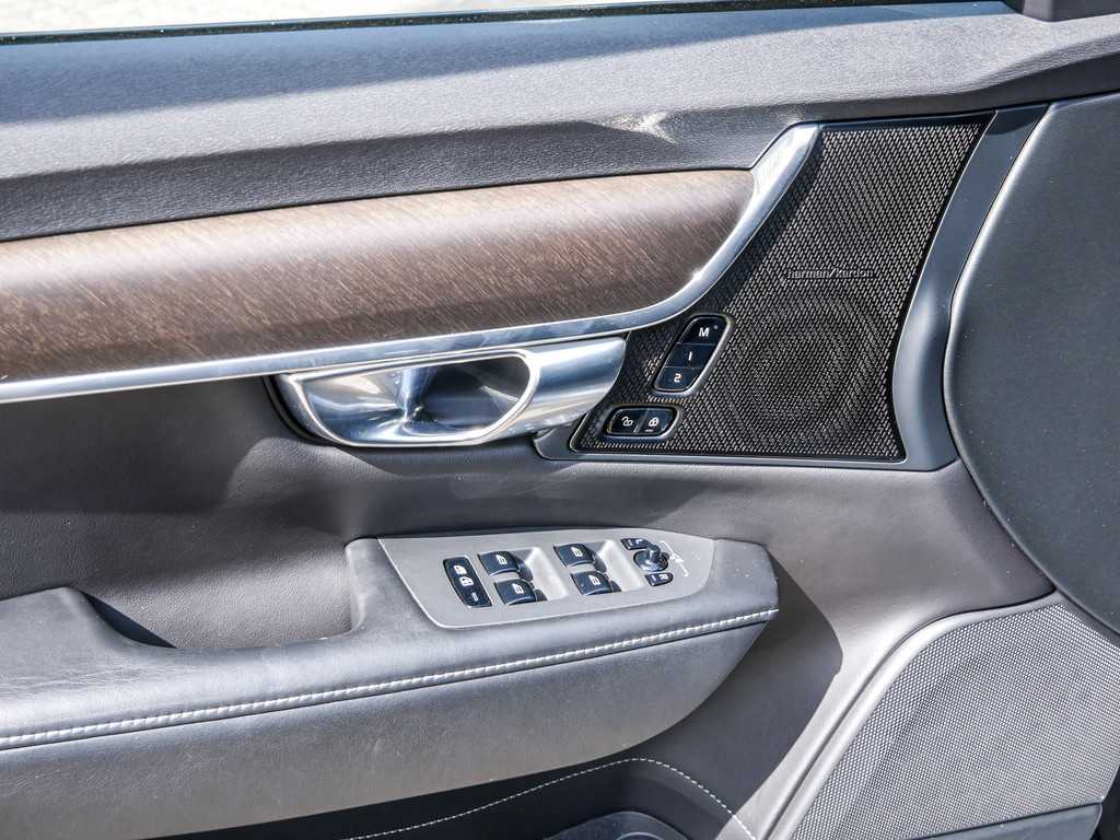 Volvo  Cross Country D5 Pro AWD Stdhzg Kam H-K Pano