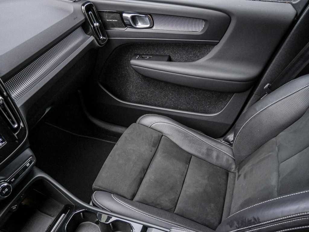 Volvo  T5 R-Design AWD Kam Navi H-K Apple