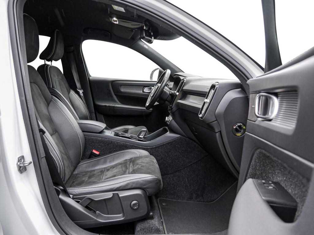 Volvo  T5 R-Design AWD Kam Navi H-K Apple