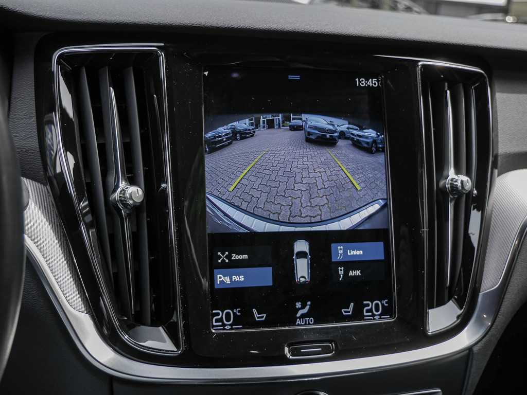 Volvo  T6 AWD R-Design Recharge Plug-In Hybrid