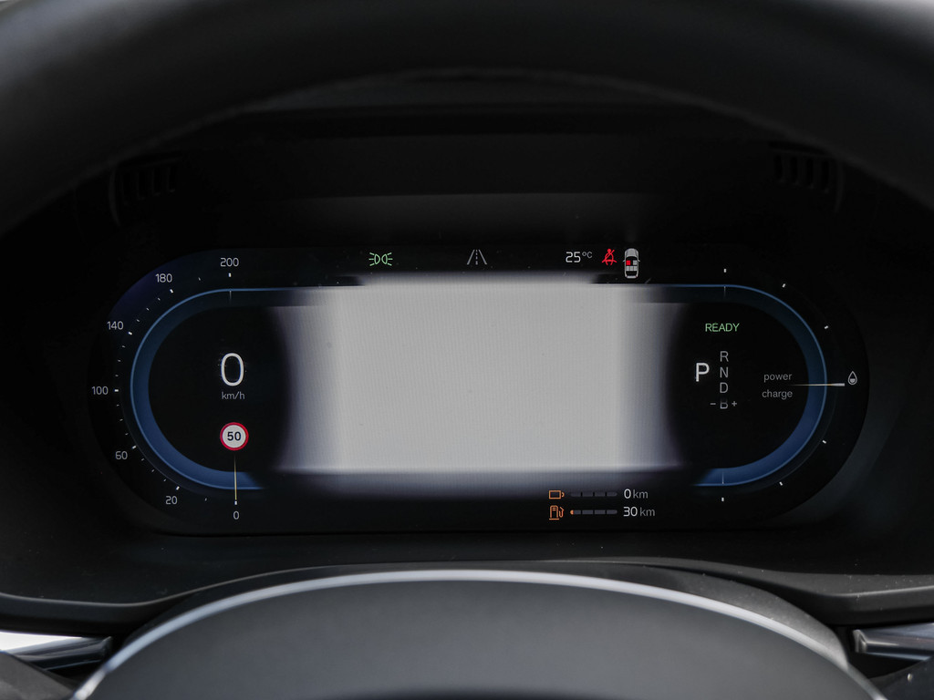 Volvo  T8 AWD R-Design Recharge AHK LUFT HUD
