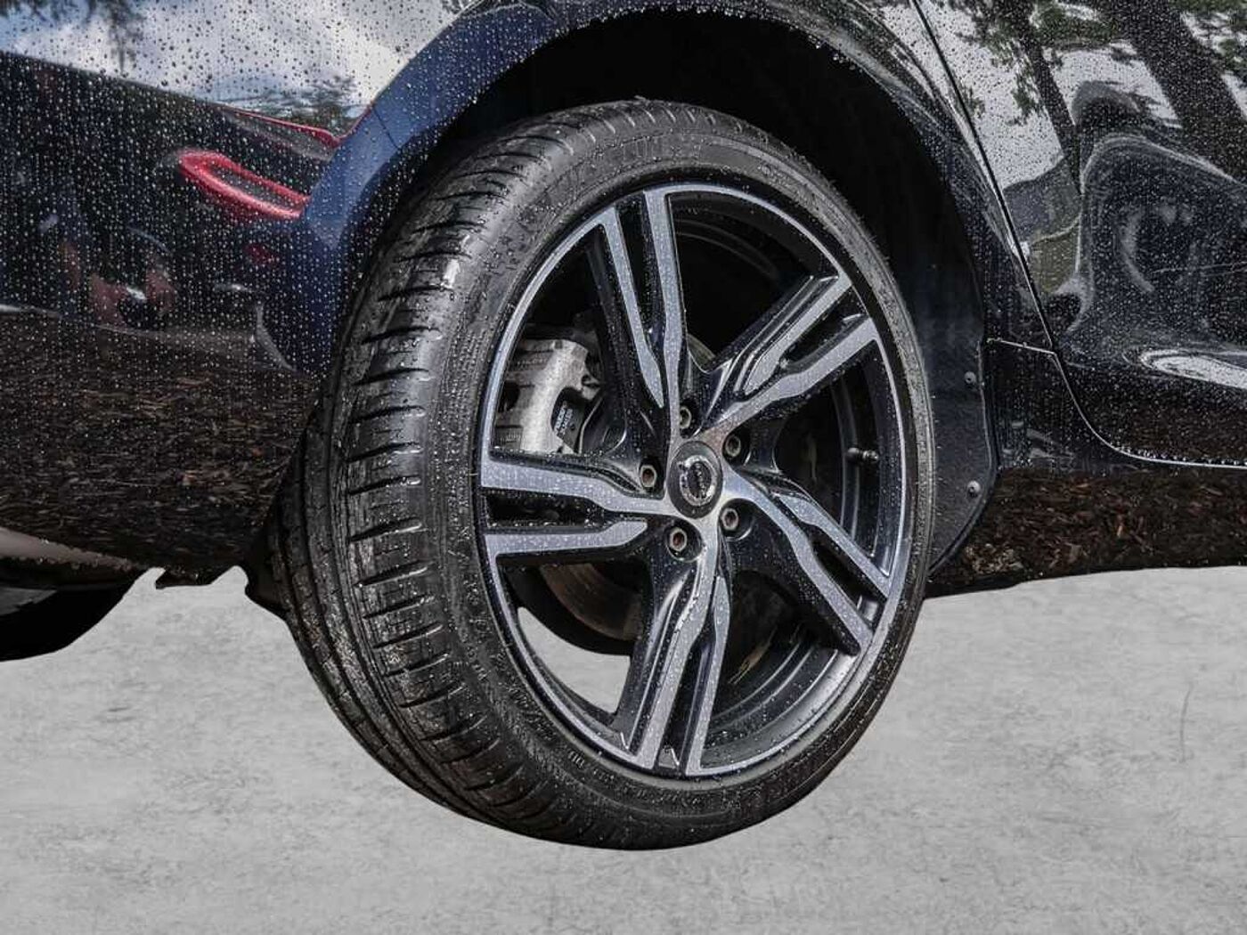 Volvo  D3 R-Design Geartronic Navi Pano SHZ