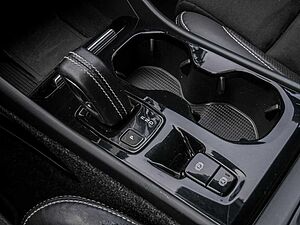 Volvo  T5 R-Design AWD Kam Navi H-K Apple