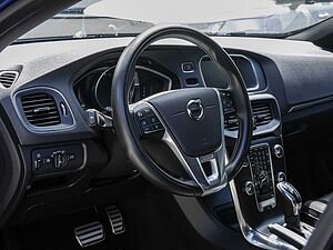 Volvo  T2 R-Design Geartronic LED Navi SHZ