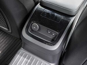 Volvo  T6 AWD R-Design Recharge Plug-In Hybrid