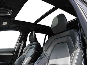 Volvo  B5 AWD R-Design Luft 22' HK Pano Licht