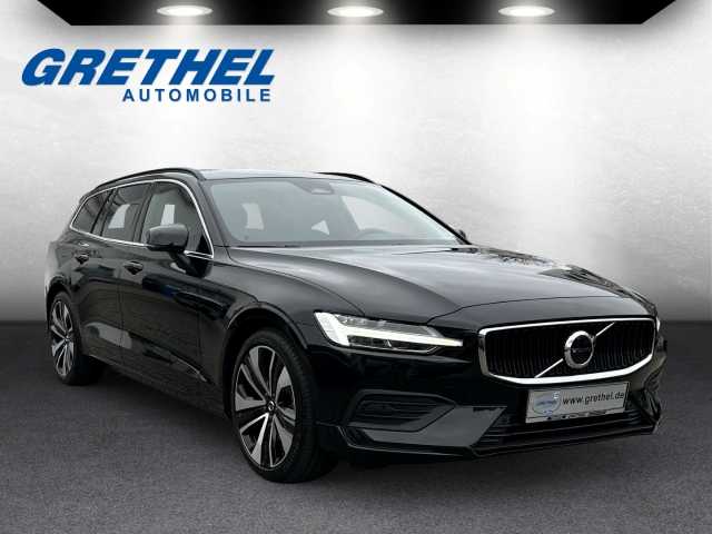 Volvo  Core B3 Benzin EU6d Navi digitales Cockpit Memory Sitze Soundsystem LED Blendfre