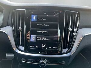 Volvo  R-Design Recharge Plug-In Hybrid AWD T8 Twin Engine EU6d