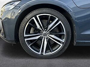 Volvo  R-Design Recharge Plug-In Hybrid AWD T8 Twin Engine EU6d