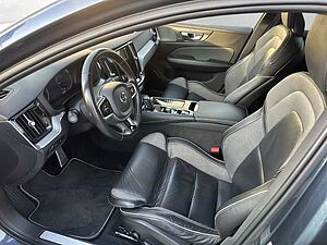Volvo  R-Design Recharge Plug-In Hybrid AWD T8 Twin Engine EU6d