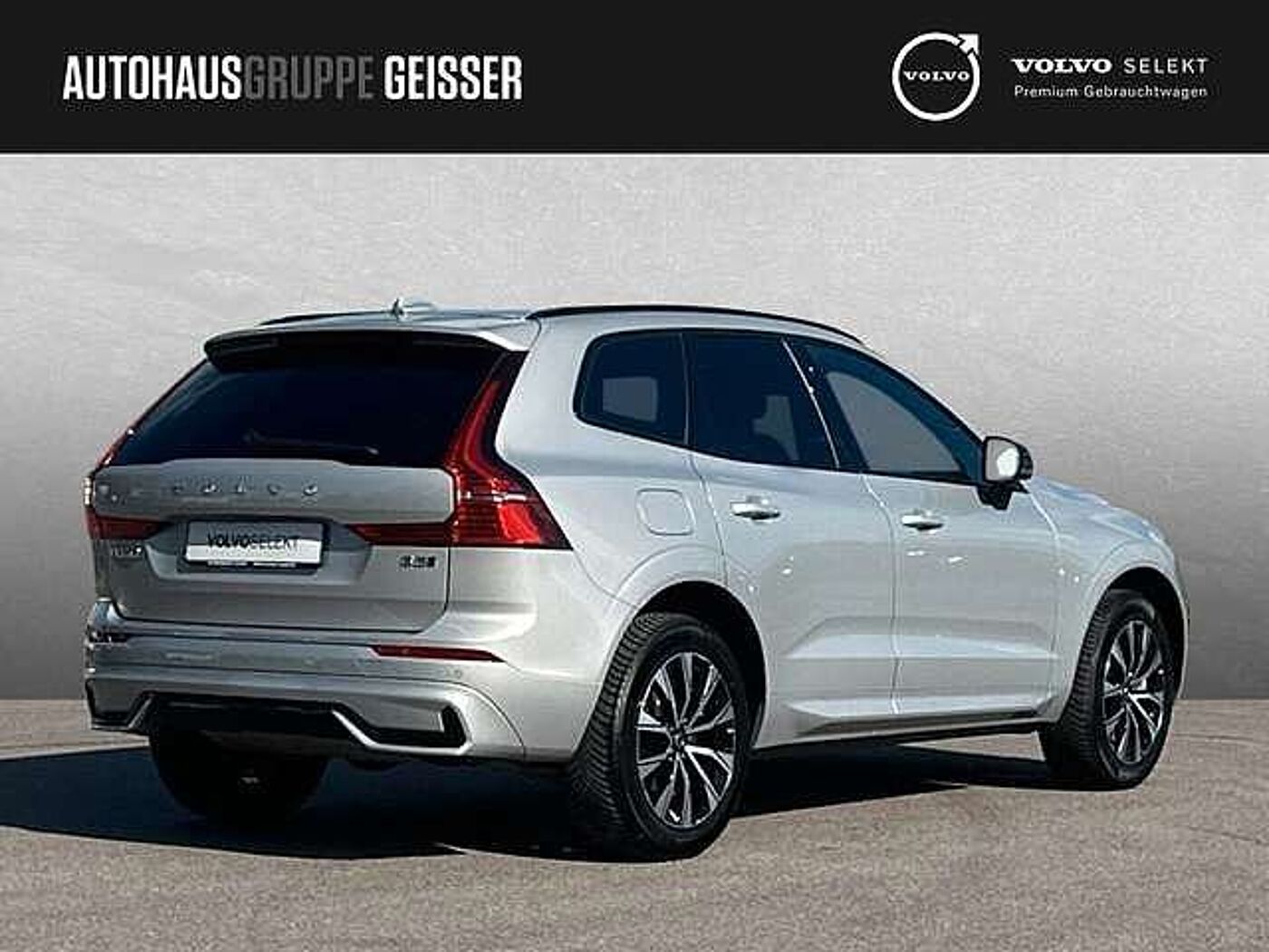 Volvo  B5 AWD Mild-Hybrid Plus Dark AHK ACC BLIS
