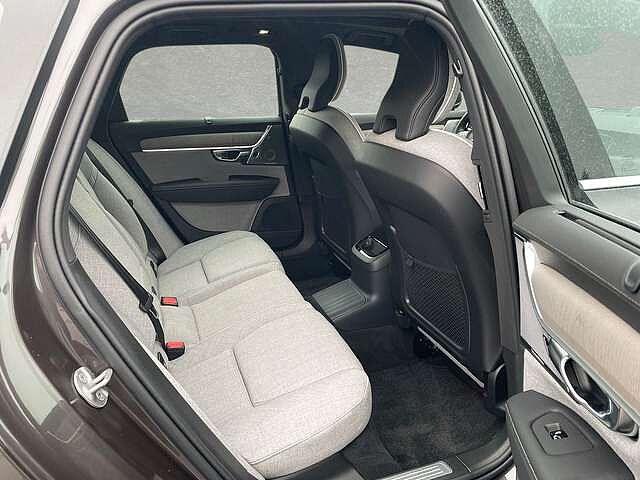 Volvo  T6 AWD Recharge Ultra Bright AHK ACC BLIS