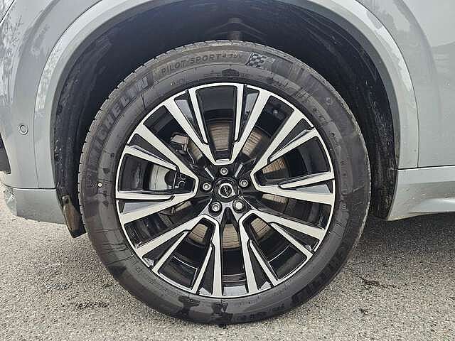 Volvo  T8 AWD Plus Dark 7-Sitzer ACC BLIS