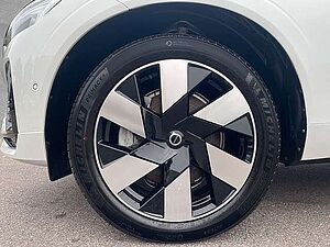 Volvo  T6 AWD Recharge Plus Dark ACC BLIS SD