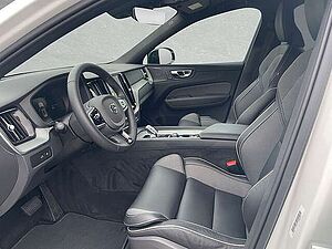 Volvo  T6 AWD Recharge Plus Dark ACC BLIS SD