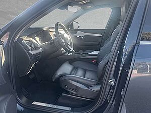 Volvo  T8 AWD Core Automatik 7-Sitzer  ACC BLIS