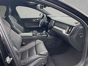 Volvo  T6 AWD Recharge Plus Dark ACC BLIS LED