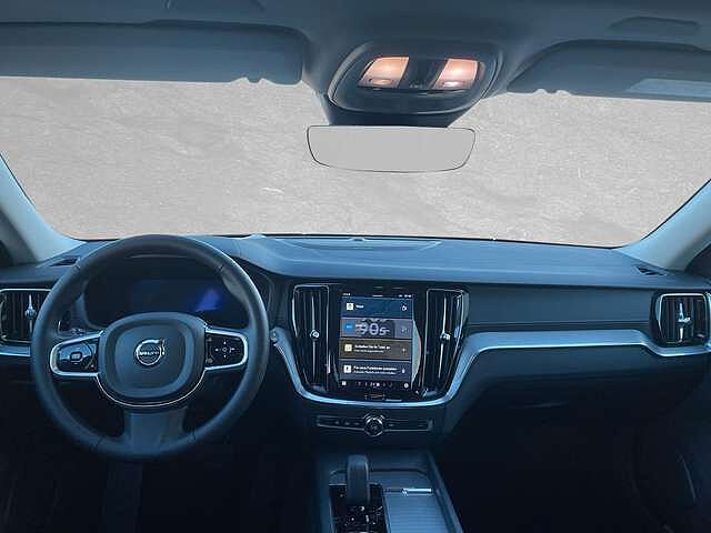 Volvo  B4 AWD Mild-Hybrid Ultimate
