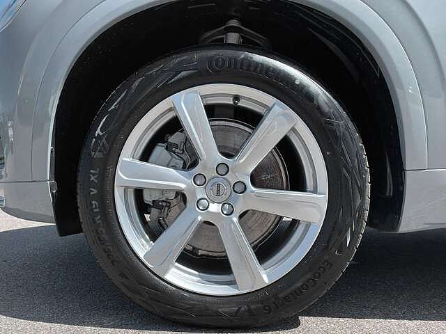 Volvo  B5 AWD Mild-Hybrid Core 7-Sitzer  ACC