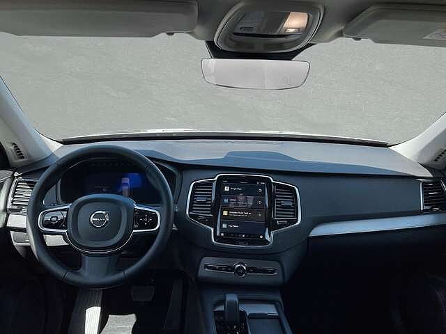 Volvo  B5 AWD Mild-Hybrid Core 7-Sitzer  ACC