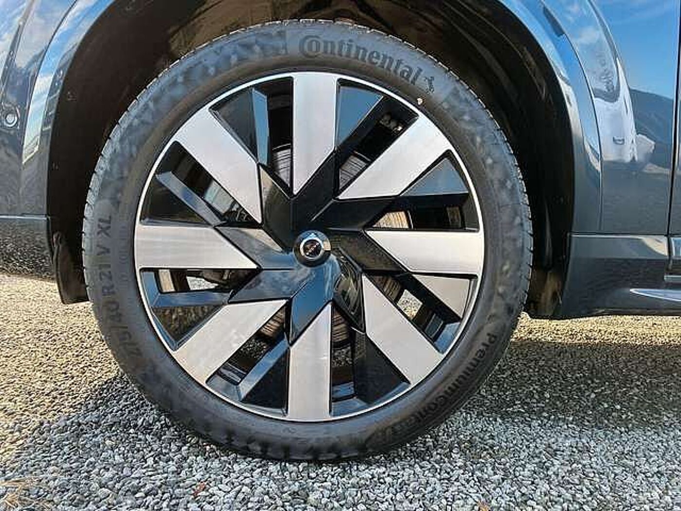 Volvo  T8 AWD Plus Dark Automatik 7-Sitzer AHK ACC