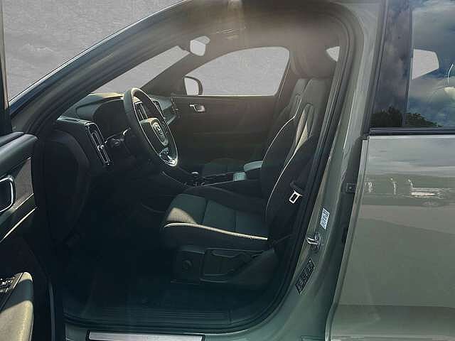 Volvo  Recharge Single Core LED