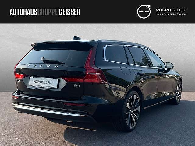 Volvo  B4 Mild-Hybrid Plus Bright ACC BLIS LED