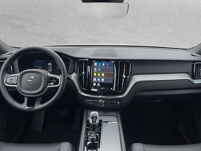 Volvo  T6 AWD Recharge Plus Dark ACC BLIS SD