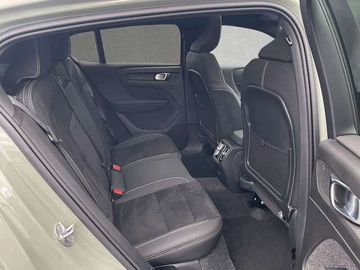 Volvo  Recharge Pure Electric Plus Single Motor ACC